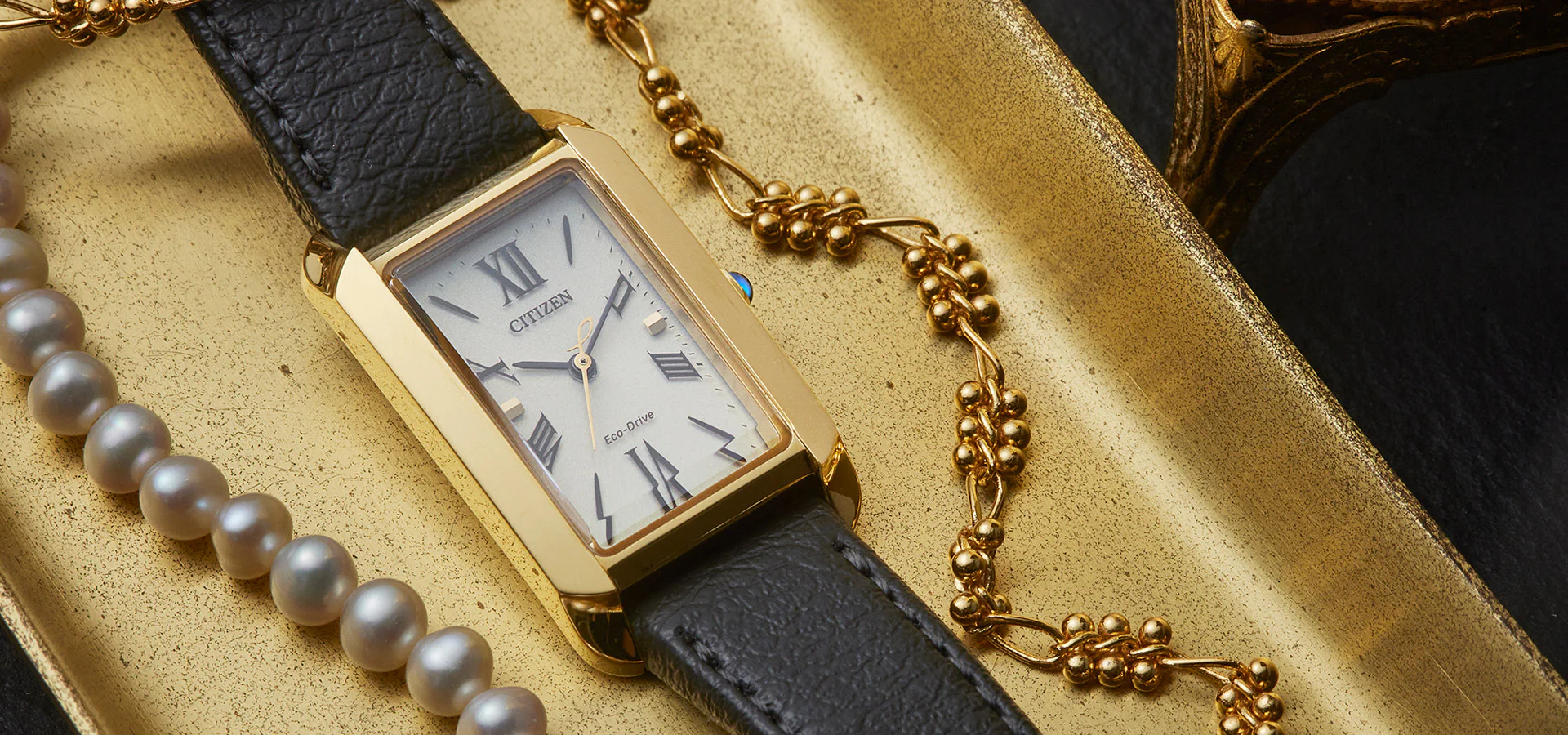 Timeless Precision, Powered by Light