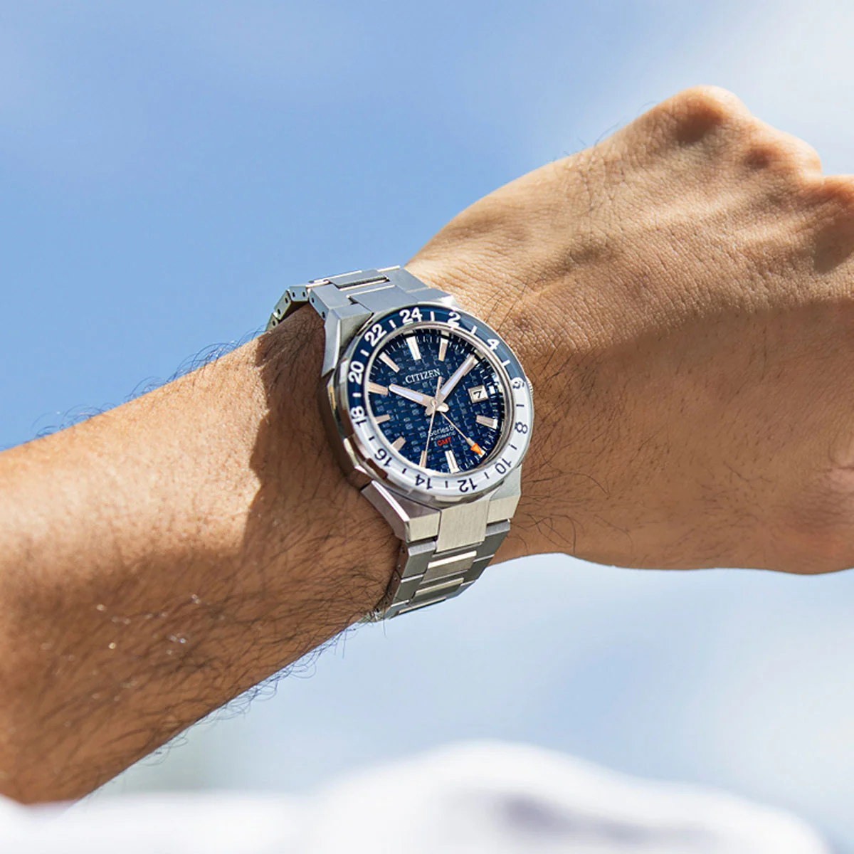 Series8 880 GMT - Image 4